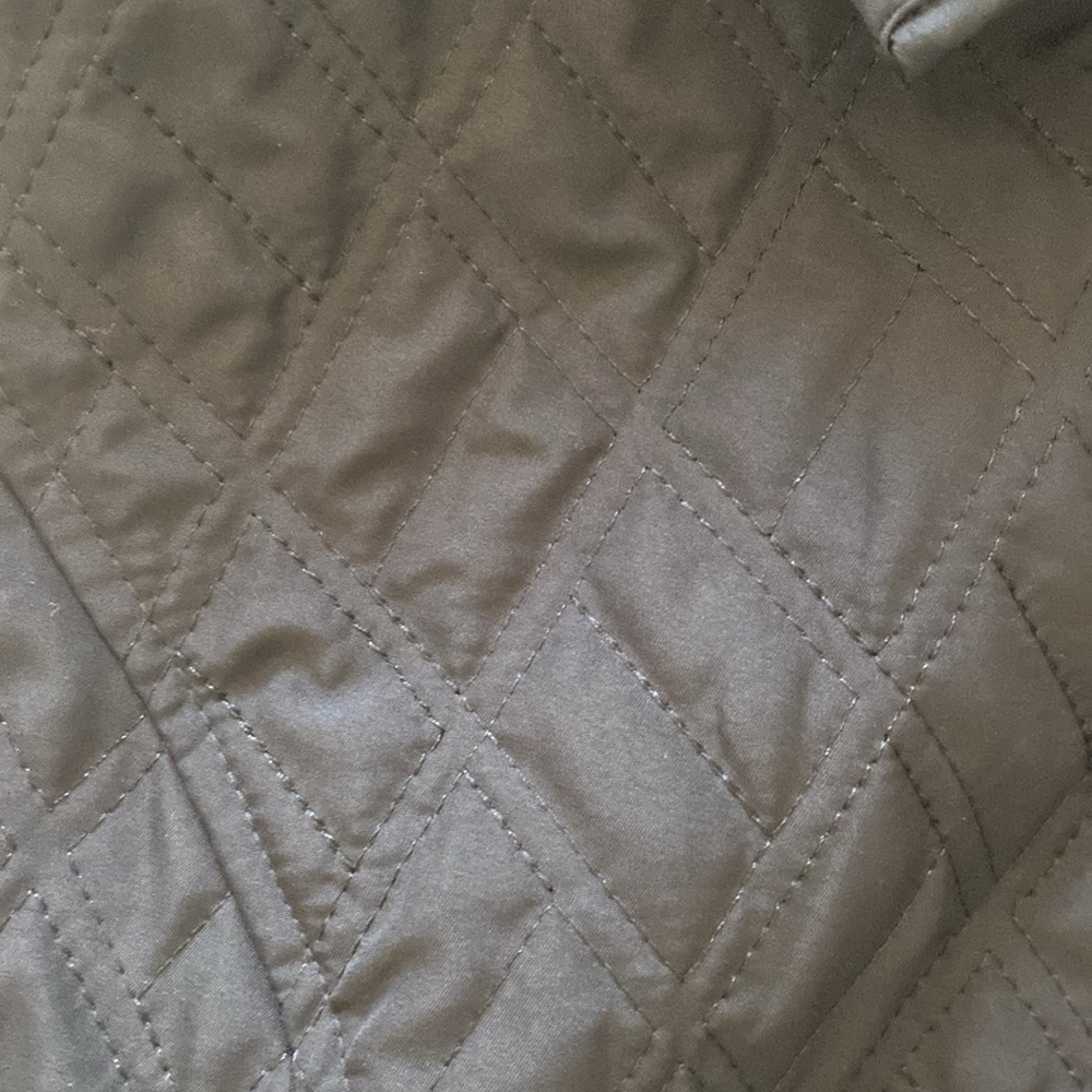 Chico’s Black Quilted Vest Size 1 =8 - Picture 3 of 5